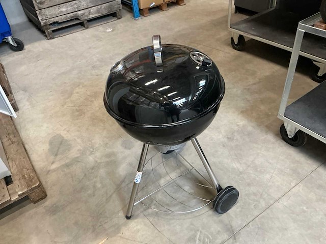Houtskool barbecue - afbeelding 1 van  5