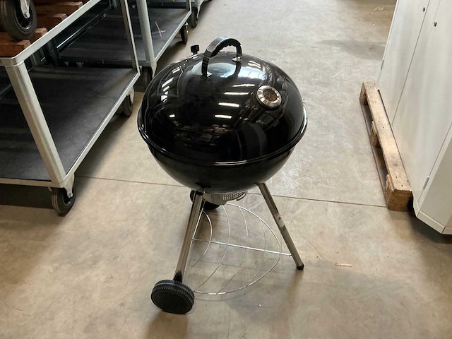 Houtskool barbecue - afbeelding 2 van  5