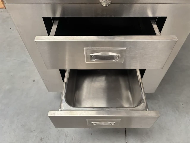 Houtskool oven grizzly pro inox - afbeelding 5 van  7