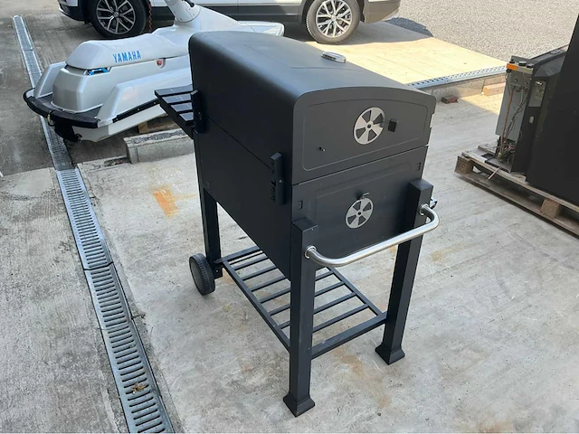 Houtskoolbarbecue - afbeelding 7 van  7