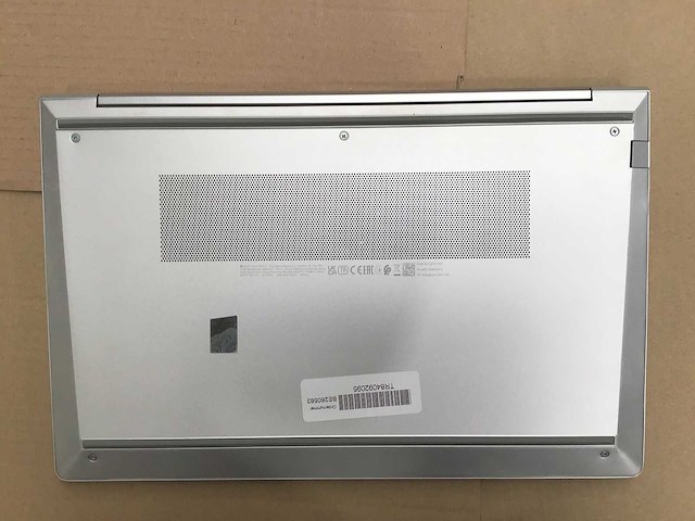 Hp - elitebook 650 g9 - laptop - afbeelding 2 van  3