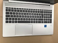 Hp - elitebook 650 g9 - laptop - afbeelding 3 van  3