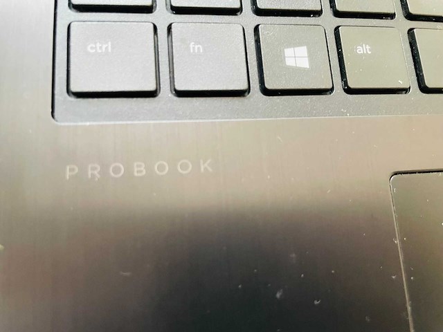 Hp - probook - laptop - afbeelding 2 van  2