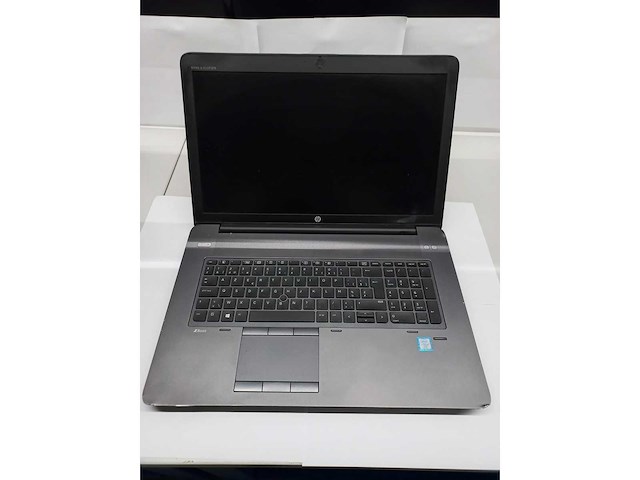 Hp - zbook 17 g4 - laptop - afbeelding 2 van  4