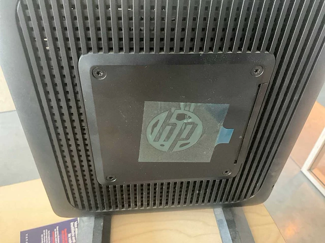 Hp 101 desktop mini pc - afbeelding 2 van  8