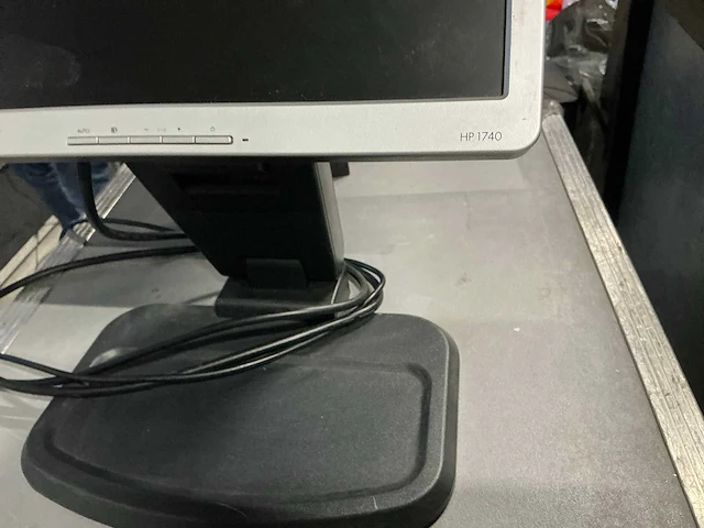 Hp 1740 monitor (2x) - afbeelding 2 van  5