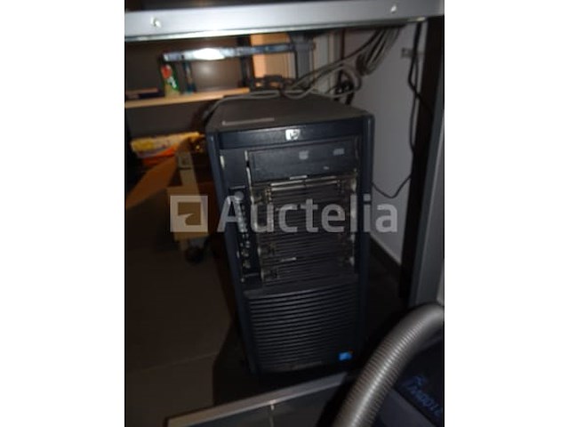 Hp desktop en computer met philips-display - afbeelding 4 van  4
