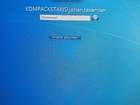 Hp desktop met monitor, muis en toetsenbord - afbeelding 4 van  10
