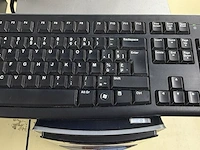 Hp desktop met monitor, muis en toetsenbord - afbeelding 10 van  10