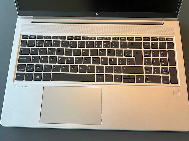 Hp elitebook 655 g9 laptop - afbeelding 2 van  8