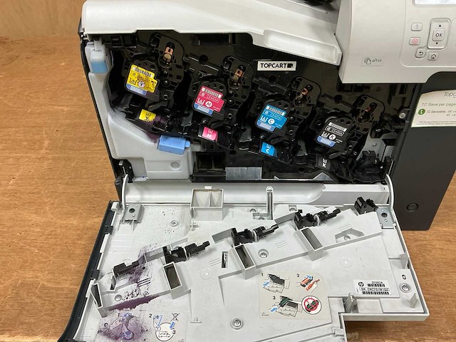 Hp laser jet 500 color m551 printer & scanner - afbeelding 12 van  12