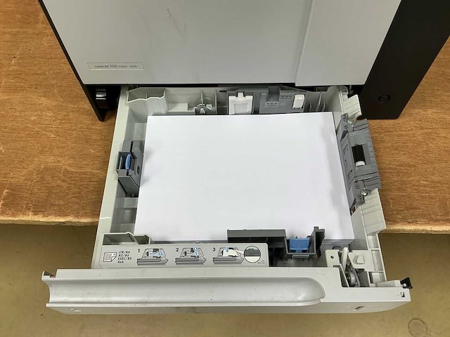 Hp laser jet 500 color m551 printer & scanner - afbeelding 11 van  12