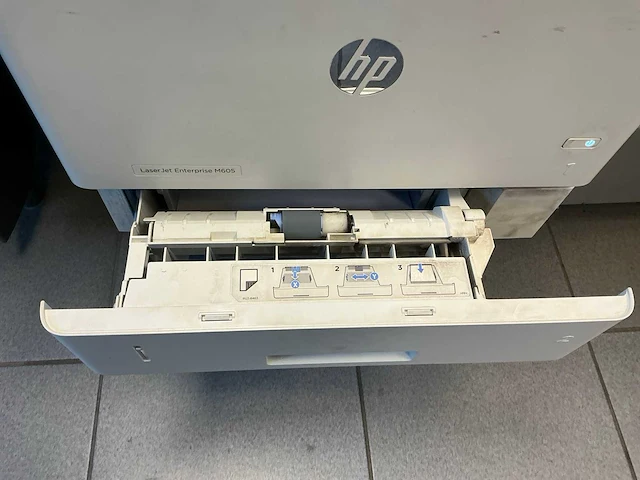 Hp laserjet entrerprise m605 laserprinter - afbeelding 3 van  4