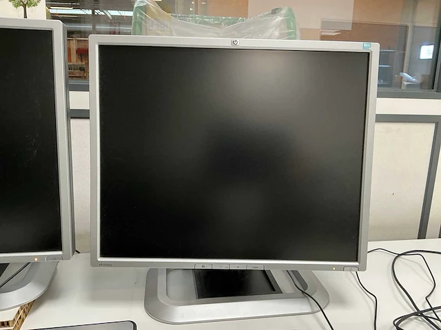 Hp lp1965 monitor (2x) - afbeelding 2 van  5