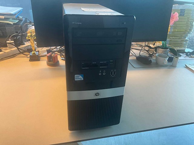 Hp microtower compaq dx2420 desktop pc - afbeelding 1 van  5