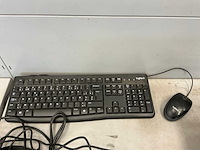 Hp monitors (2x) - afbeelding 2 van  3