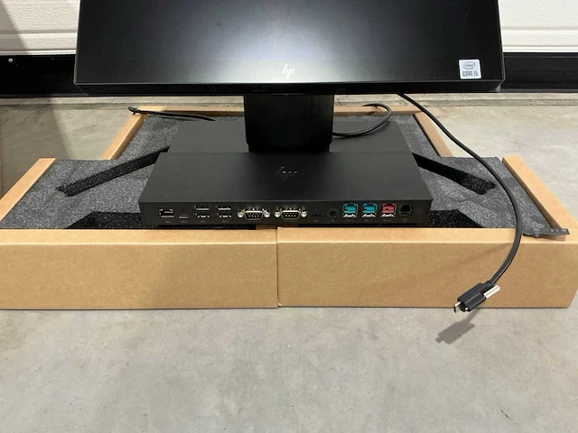 Hp new computer hp engage one pro aio touchscreen - afbeelding 2 van  6
