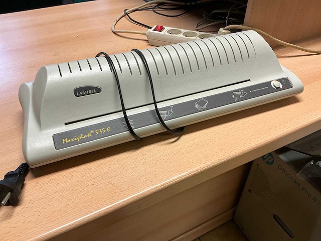 Hp officejet pro 8710 printer en lamineerapparaat - afbeelding 6 van  6