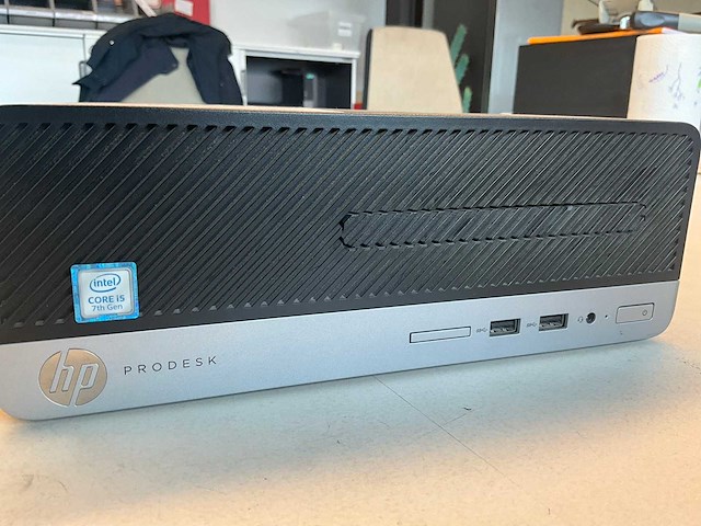 Hp prodesk 400 g4 sff desktop - afbeelding 2 van  5