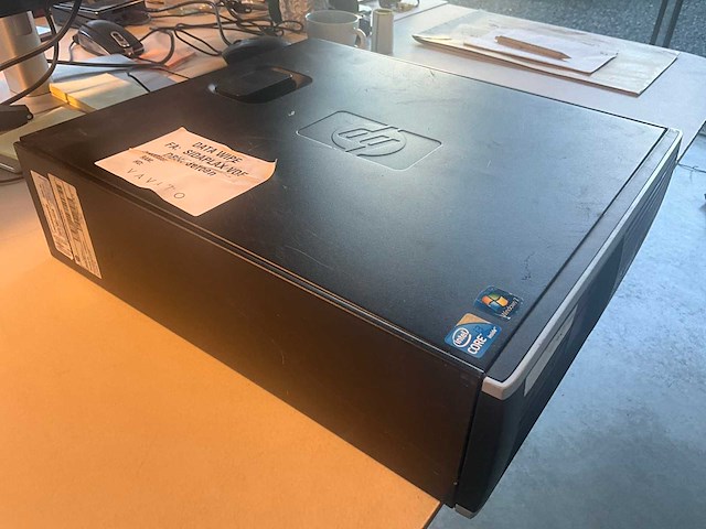 Hp sff compaq 8100 elite desktop pc - afbeelding 2 van  5