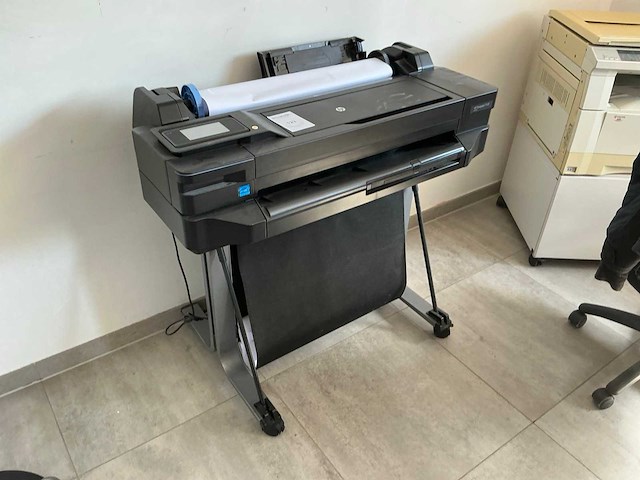 Hp t120 plotter - afbeelding 1 van  1