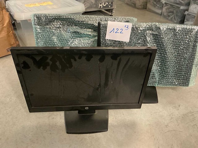 Hp v194 monitor (3x) - afbeelding 1 van  3