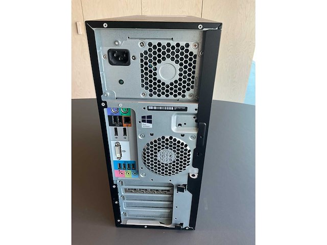 Hp z240 desktop pc/workstation tower - afbeelding 7 van  7