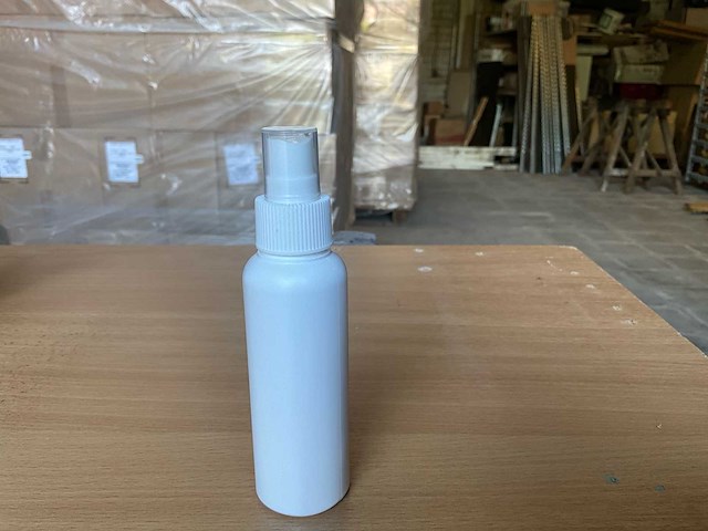 Hpde bottel 100ml (45000x) - afbeelding 1 van  4