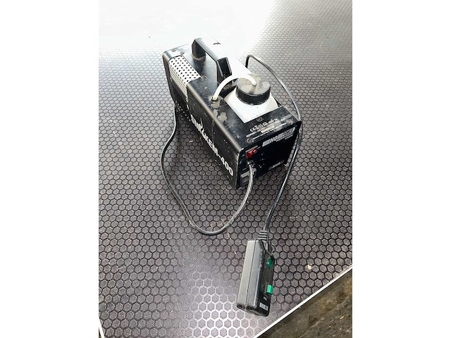 Hq power - rookmachine 600w - afbeelding 2 van  2