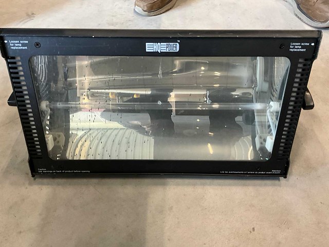 Hq power nucleair 3000 stroboscoop lamp (2x) - afbeelding 1 van  2