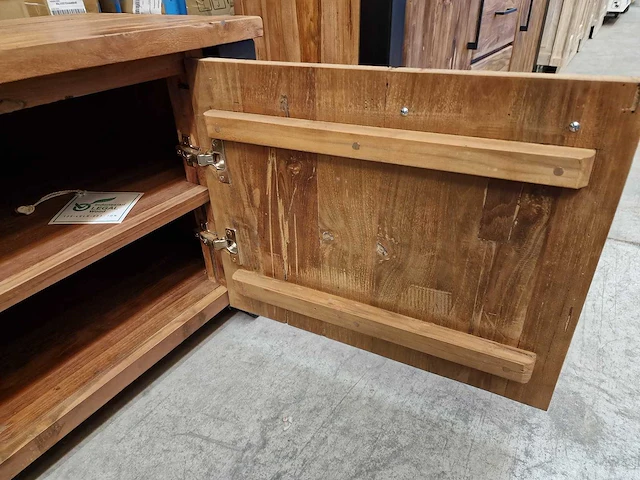 Hsm atlanta tv meubel met 2 deuren en nis 175 x 45 x h50cm vintage teak - afbeelding 5 van  6
