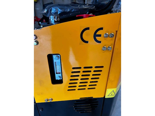 Ht10 mini-excavator 2025 - afbeelding 15 van  25