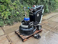 Htc 650 rx betonschuurmachine - afbeelding 1 van  5