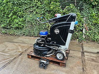 Htc 650 rx betonschuurmachine - afbeelding 2 van  5