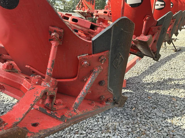 Huard sp875t halfgedragen wentelploeg - afbeelding 15 van  25
