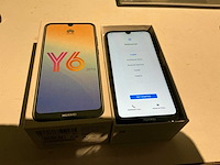 Huawei y6 2019 mobiele telefoon - afbeelding 1 van  2