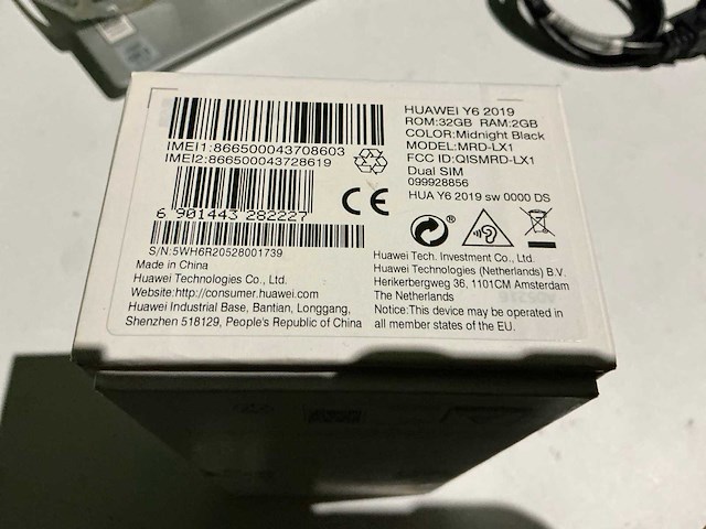 Huawei y6 2019 mobiele telefoon - afbeelding 2 van  2