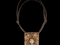 Hubert minnebo (1940), a pendant in gilt and patinated bronze