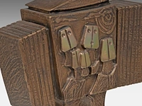 Hubert minnebo (1940), 'een klassering van herinneringen voor de volgende generaties vastgelegd', polished and brown patinated bronze, 0/0, 1995, signed (+) 25.5 x 16 x 7.5 cm. (10.03 x 6.29 x 2.95 in.) - afbeelding 9 van  9