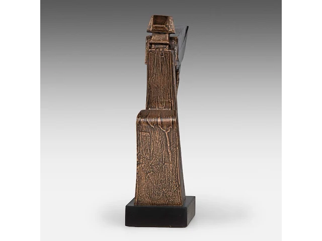 Hubert minnebo (1940), 'een verwijzing naar zijn geliefde oosten', polished and brown patinated bronze, 0/0, 2009, signed (+) 36 x 31 x 30.5 cm. (14.16 x 12.19 x 12.00 in.) - afbeelding 6 van  9
