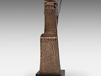 Hubert minnebo (1940), 'een verwijzing naar zijn geliefde oosten', polished and brown patinated bronze, 0/0, 2009, signed (+) 36 x 31 x 30.5 cm. (14.16 x 12.19 x 12.00 in.) - afbeelding 6 van  9
