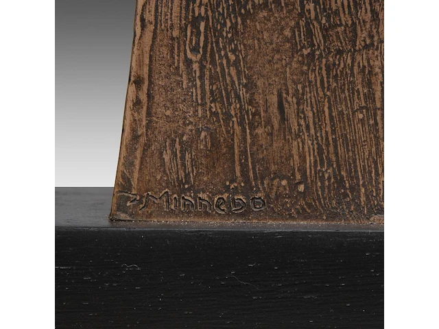 Hubert minnebo (1940), 'een verwijzing naar zijn geliefde oosten', polished and brown patinated bronze, 0/0, 2009, signed (+) 36 x 31 x 30.5 cm. (14.16 x 12.19 x 12.00 in.) - afbeelding 8 van  9