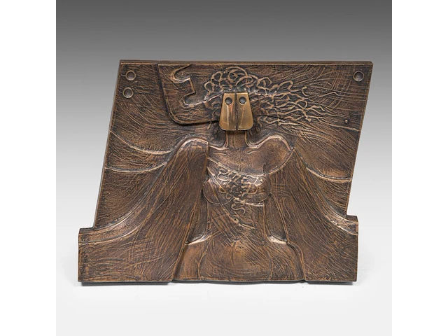 Hubert minnebo (1940), 'europa', (luxe-edition), polished and brown patinated bronze, 8/15, 2000, signed (+) 34 x 43 x 30 cm. (13.39 x 16.92 x 11.81 in.) - afbeelding 10 van  10