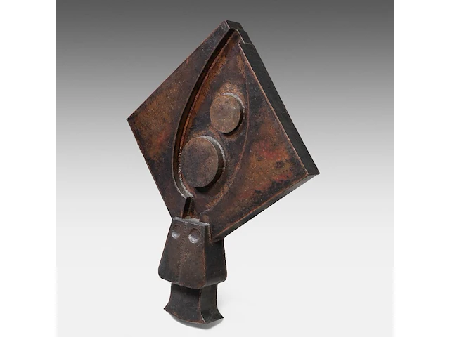 Hubert minnebo (1940), 'even voor de volledige maaneclips', relief, polished and brown patinated copper, 2003 (+) 90 x 72 x 11 cm. (35.42 x 28.35 x 4.33 in.) - afbeelding 3 van  4