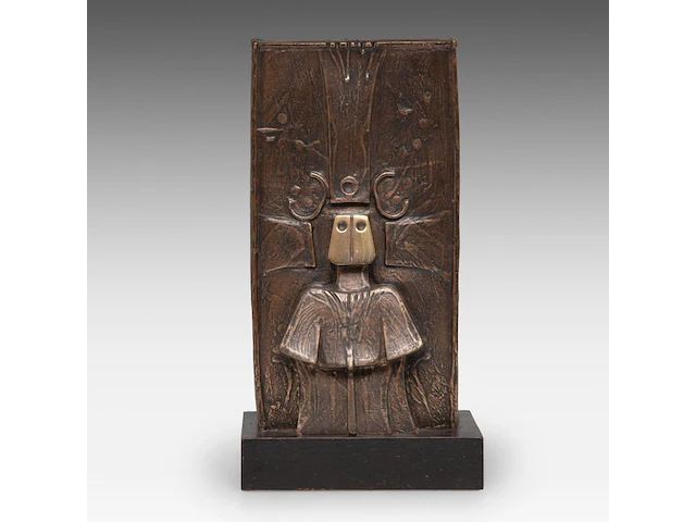Hubert minnebo (1940), 'het portretteren, in de late namiddag', polished and brown patinated bronze, 2/5, 1991, signed (+) 29.5 x 16 x 10 cm. (11.60 x 6.29 x 3.94 in.) - afbeelding 1 van  8