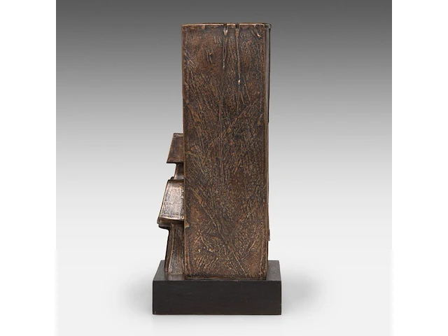 Hubert minnebo (1940), 'het portretteren, in de late namiddag', polished and brown patinated bronze, 2/5, 1991, signed (+) 29.5 x 16 x 10 cm. (11.60 x 6.29 x 3.94 in.) - afbeelding 3 van  8