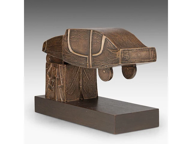 Hubert minnebo (1940), 'hij overzag de wegen die hij had afgelegd', polished and brown patinated bronze, 1987 (+) 17 x 9.5 x 32 cm. (6.69 x 3.74 x 12.59 in.) - afbeelding 3 van  7