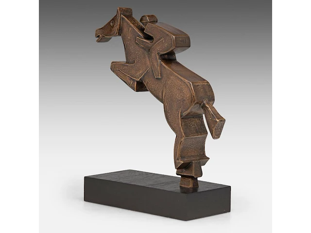 Hubert minnebo (1940), 'toen voelde hij zich één en zwevend', polished and brown patinated bronze, 0/0, 1991 (+) 26.5 x 7 x 23 cm. (10.42 x 2.75 x 9.06 in.) - afbeelding 6 van  7
