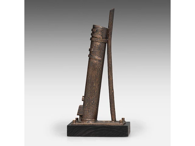 Hubert minnebo (1940), 'tussen de vier windstreken', polished and brown patinated bronze, 1/1, 2007 (+) 40 x 9 x 18 cm. (15 3/4 x 3.54 x 7.08 in.) - afbeelding 3 van  9
