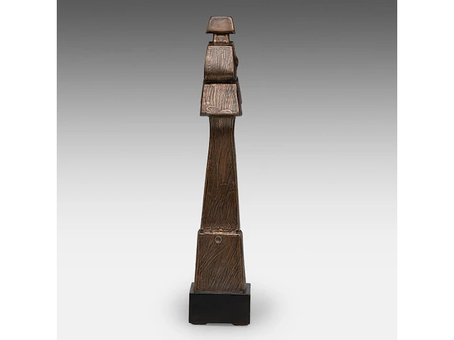 Hubert minnebo (1940), 'vanaf de eerste blik was hij het zeker', polished and brown patinated bronze, 0/0, 1996, signed (+) 35.5 x 7.5 x 6.5 cm. (13.98 x 2.95 x 2.56 in.) - afbeelding 7 van  10